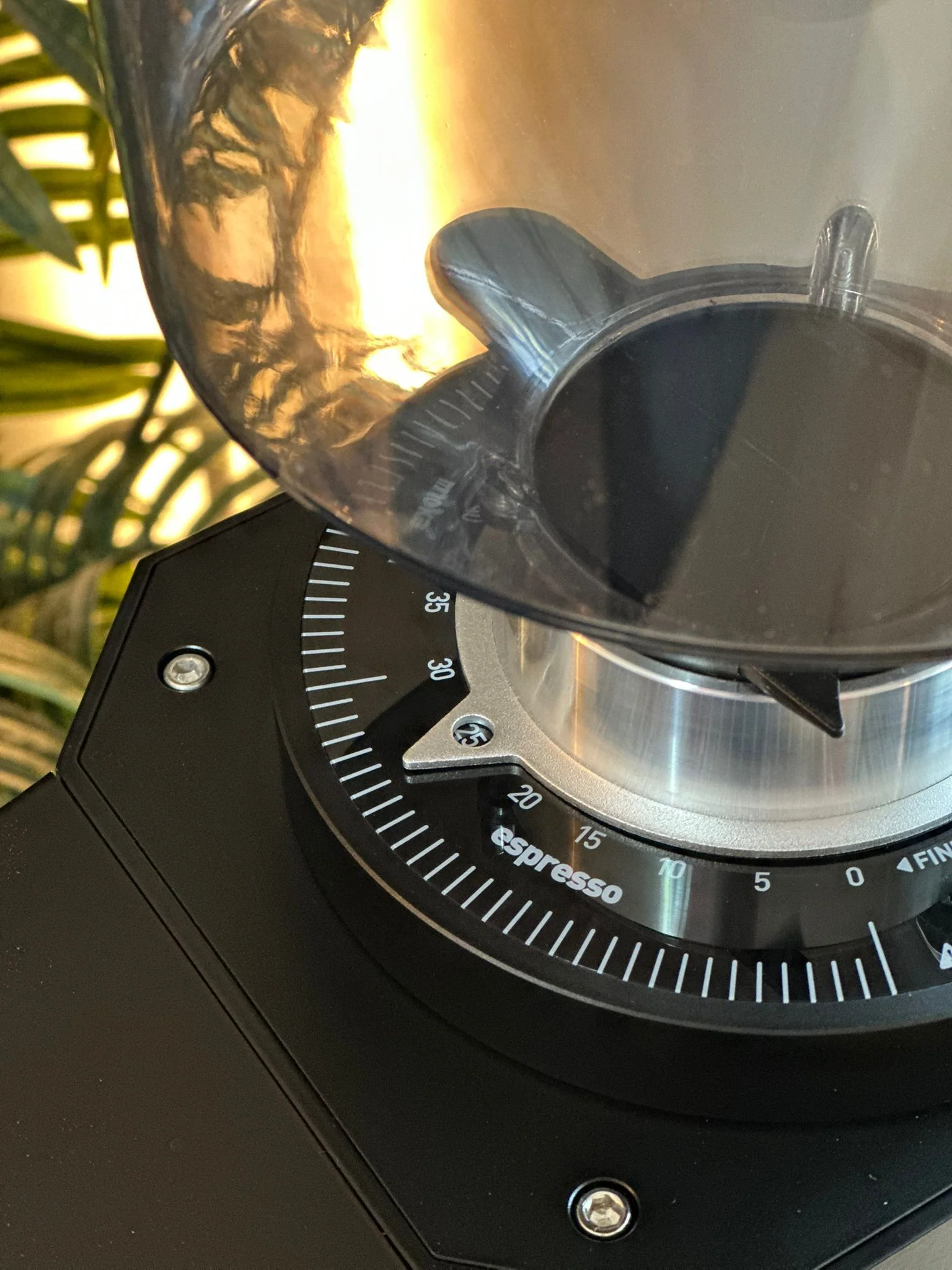 OPEN BOX - Turin ZF83 Commercial Espresso Grinder - Image 47