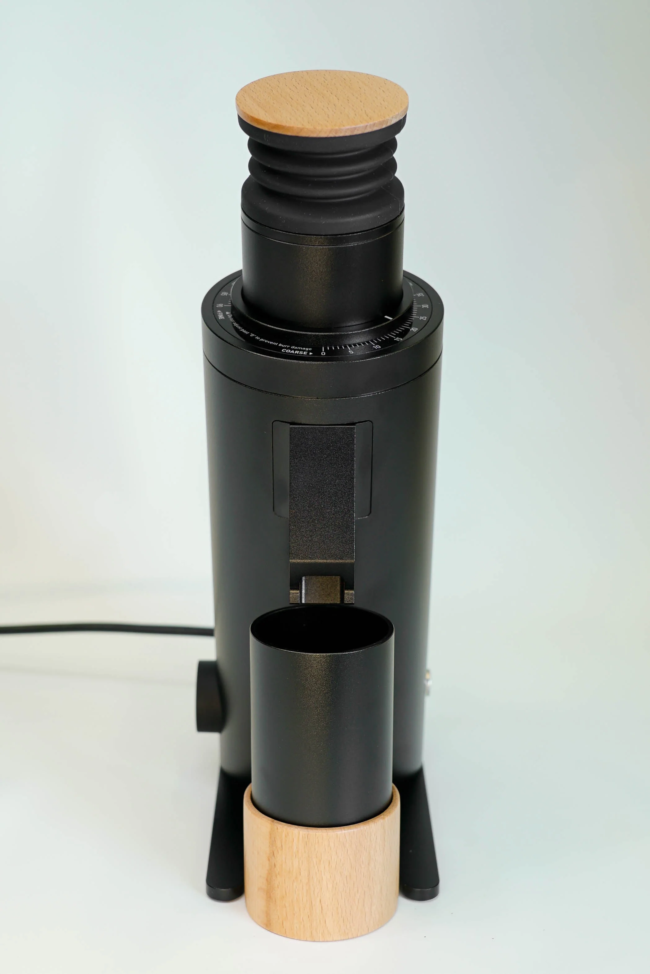 Turin DF64V Gen 3 - 220V - Grinder with Ion Generator - Variable Speed Single Dose Grinder (EU 220V Plug) - Image 3