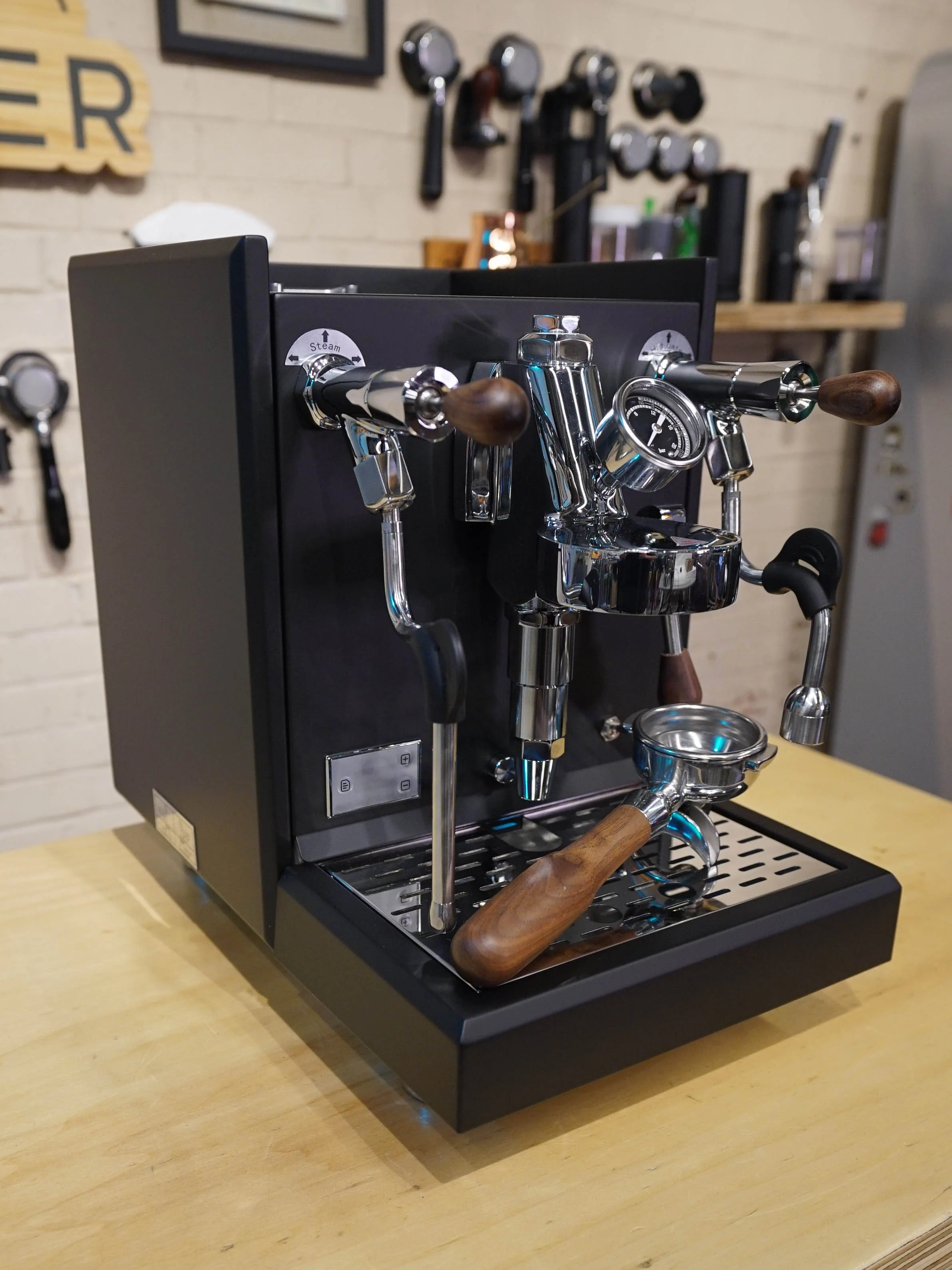 Turin Gallatin V Espresso Machine with PID - Image 5